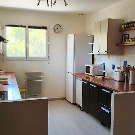 Holiday home L'arbousier