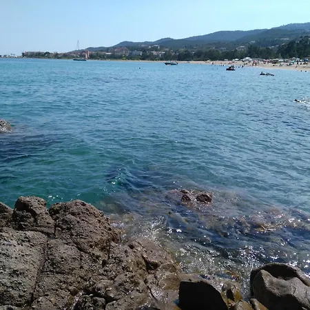 Holiday home L'arbousier
